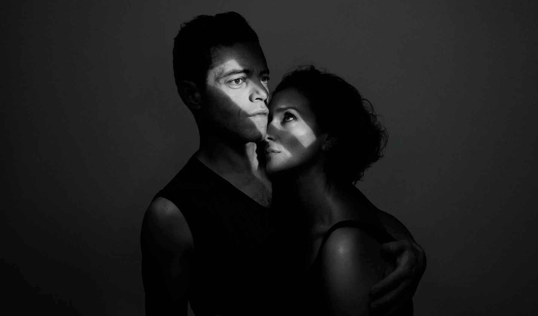 Oscar Winner Rami Malek Begins Previews in Groundbreaking 'Oedipus'