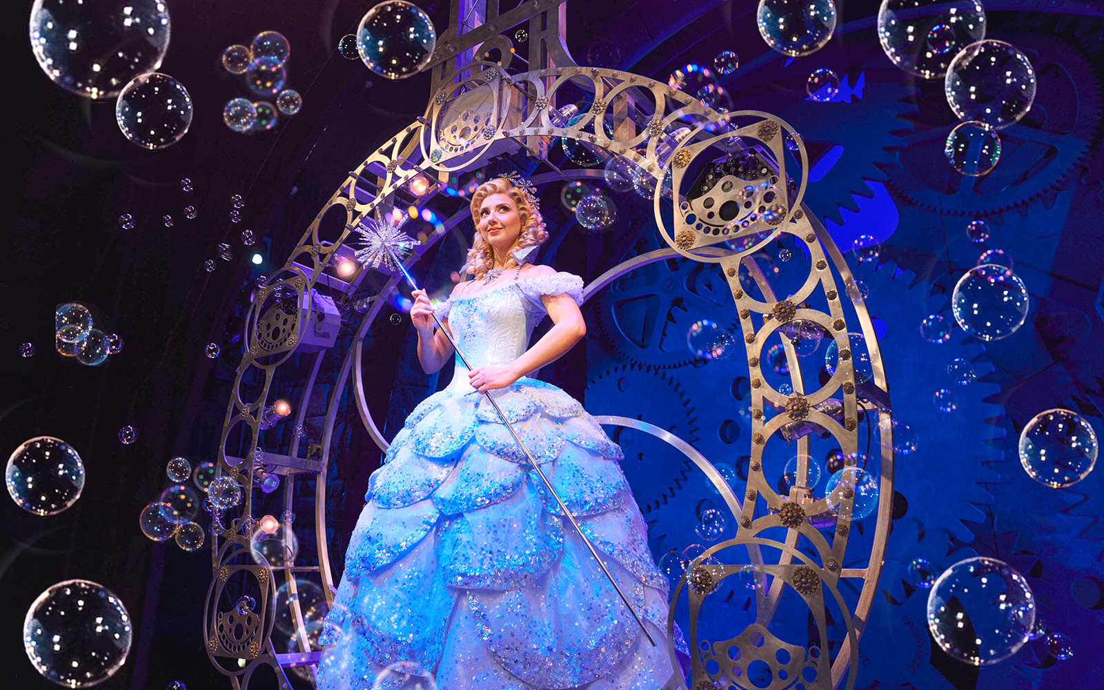 Stage Door Etiquette: Meeting the Cast After a Show