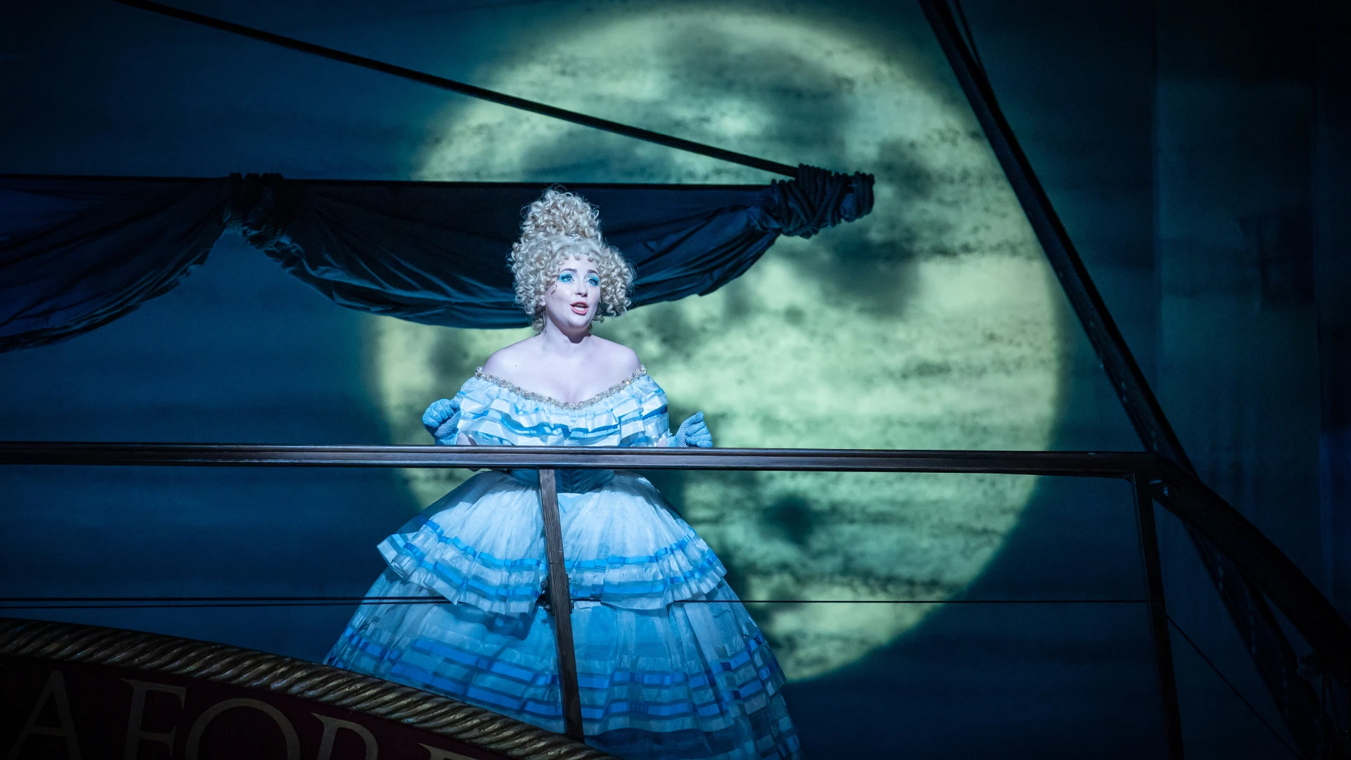 ENO, HMS Pinafore 2021, Alexandra Oomens © Marc Brenner